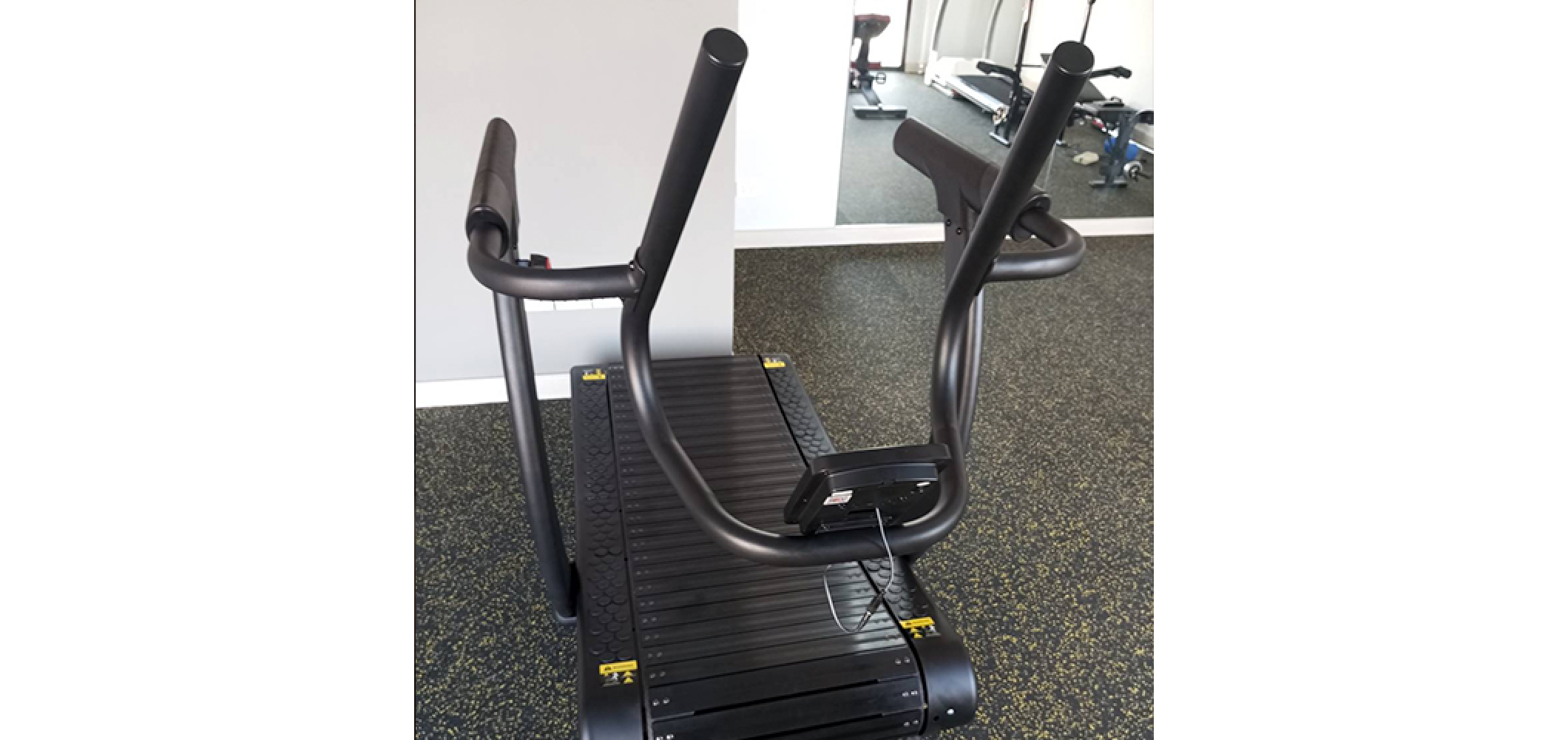 ขอขอบคุณอนุวัตร สั่งซื้อ CoreFitness ลู่วิ่งไม่ใช้ไฟฟ้า Real Run Pro 2