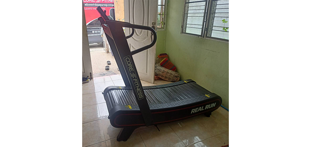 ขอขอบคุณ คุณป๋อ สั่งซื้อ Core-Fitness Real Run - Curved Treadmill ลู่วิ่งไม่ใช้ไฟฟ้า ขนาดกลาง