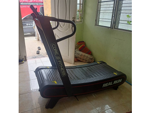 ขอขอบคุณ คุณป๋อ สั่งซื้อ Core-Fitness Real Run - Curved Treadmill ลู่วิ่งไม่ใช้ไฟฟ้า ขนาดกลาง